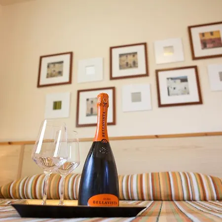 La Stella Del Tirreno Bed & Breakfast